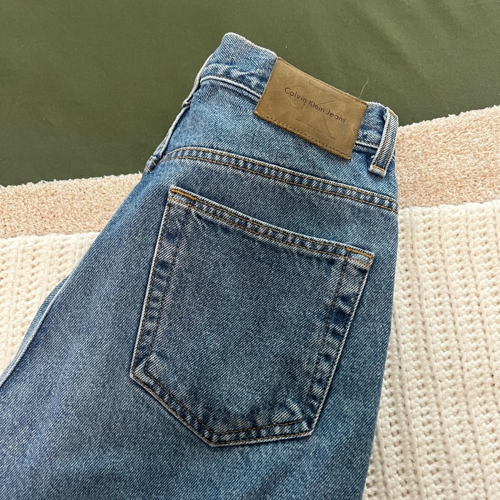 Calvin Kline mom jeans